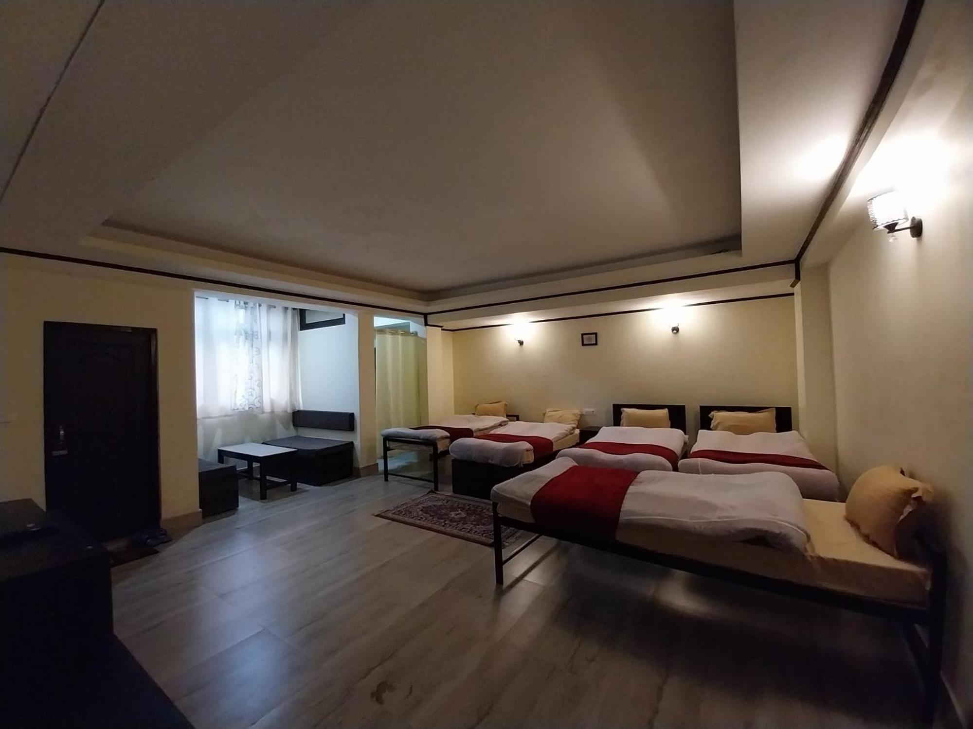 Lingmoo Residency Hotel Ravangla Exterior photo